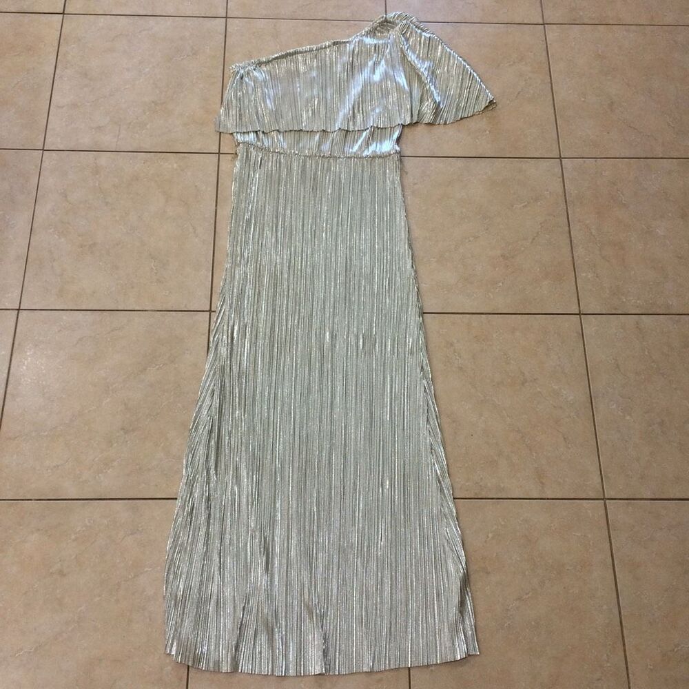 NWT Express x Rachel Zoe Metallic gold One-Shoulder Pleated Maxi Dress large